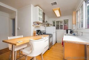 Single Family Residence, 609 Genter, La Jolla, CA 92037 - 10