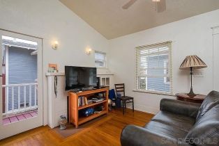 Single Family Residence, 609 Genter, La Jolla, CA 92037 - 5