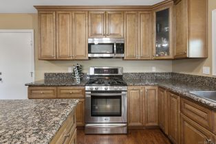 Single Family Residence, 214 Geneive cir, Camarillo, CA 93010 - 12