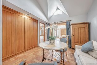 Single Family Residence, 2210 Avenida De La Playa, La Jolla, CA 92037 - 12