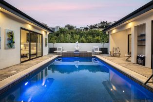 Single Family Residence, 2365 Via Siena, La Jolla, CA 92037 - 4