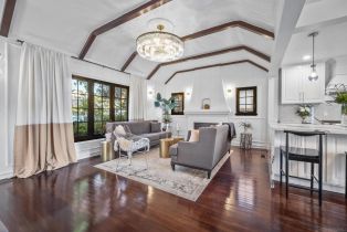 , 340 B ave, Coronado, CA 92118 - 6