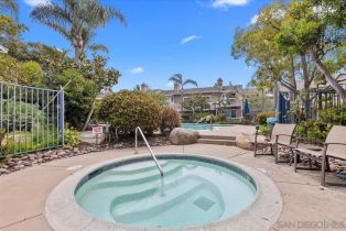 Condominium, 8585 Via Mallorca, La Jolla, CA 92037 - 45