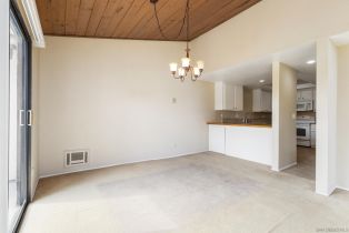 Condominium, 573 Sierra, Solana Beach, CA 92075 - 9