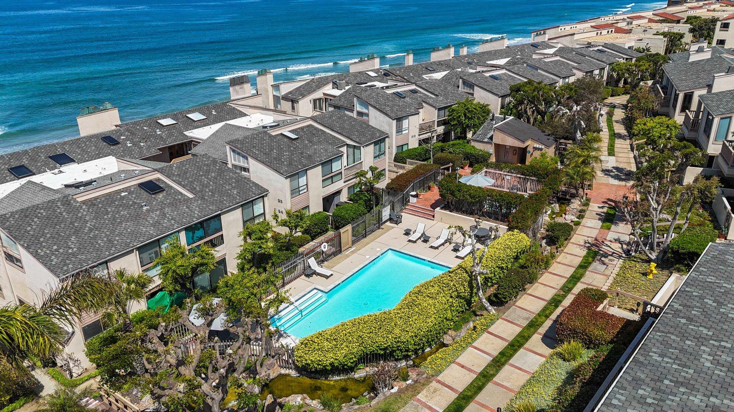 Condominium, 573 Sierra, Solana Beach, CA 92075 - 1