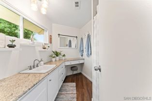 Single Family Residence, 28149 Orange ter, Valley Center, CA 92082 - 11