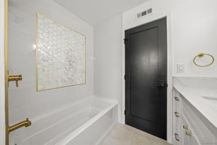 Single Family Residence, 2008 Saliente way, Carlsbad, CA 92009 - 61