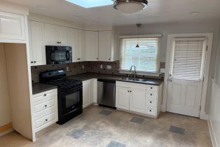 , 619 Rockledge st, Oceanside, CA 92054 - 4