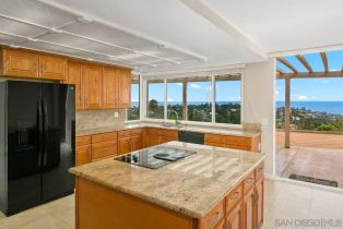 , 2097 Caminito Capa, La Jolla, CA 92037 - 12