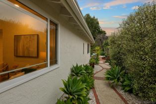 Single Family Residence, 1736 Hill Top ln, Encinitas, CA 92024 - 58