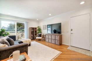 Condominium, 3157 Evening way, La Jolla, CA 92037 - 8