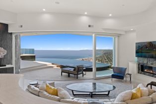 Single Family Residence, 7451 Hillside dr, La Jolla, CA 92037 - 4