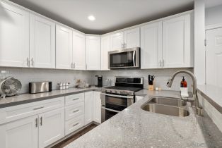 Single Family Residence, 6951 Quiet Cove dr, Carlsbad, CA 92011 - 19