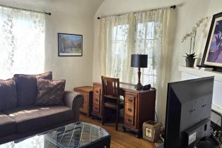 , 676 J ave, Coronado, CA 92118 - 22