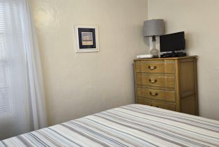 , 676 J ave, Coronado, CA 92118 - 31