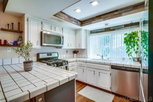 Condominium, 1721 Maxwell ln, Corona, CA 92881 - 10