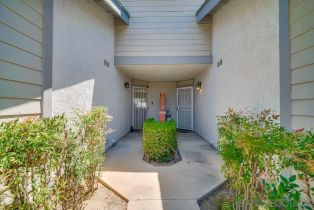 Condominium, 1721 Maxwell ln, Corona, CA 92881 - 3