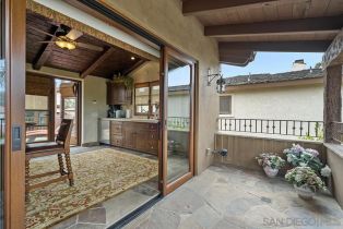 Single Family Residence, 6131 El Tordo, Rancho Santa Fe, CA 92067 - 33