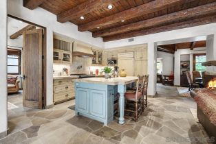 Single Family Residence, 6131 El Tordo, Rancho Santa Fe, CA 92067 - 7