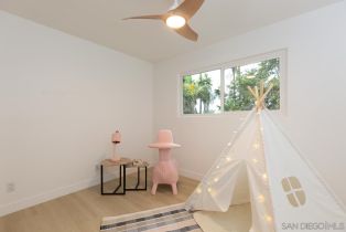 Single Family Residence, 460 Chinquapin ave, Carlsbad, CA 92008 - 13