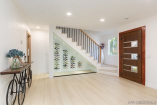 Single Family Residence, 460 Chinquapin ave, Carlsbad, CA 92008 - 4