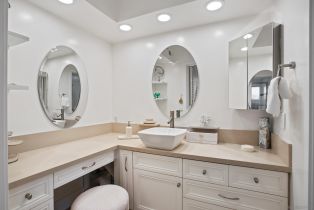 Condominium, 2207 Caminito Cabala, La Jolla, CA 92037 - 18