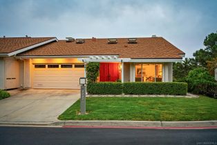 Condominium, 2207 Caminito Cabala, La Jolla, CA 92037 - 2