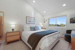 Condominium, 2207 Caminito Cabala, La Jolla, CA 92037 - 22