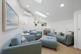 Condominium, 2207 Caminito Cabala, La Jolla, CA 92037 - 24