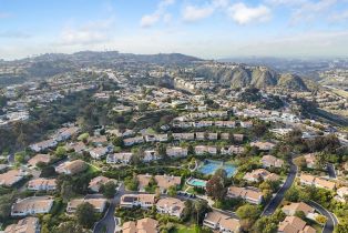 Condominium, 2207 Caminito Cabala, La Jolla, CA 92037 - 39