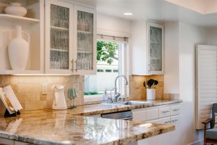 Condominium, 2207 Caminito Cabala, La Jolla, CA 92037 - 9