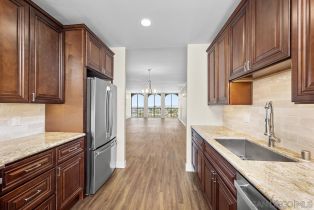 , 1001 Genter st, La Jolla, CA 92037 - 12