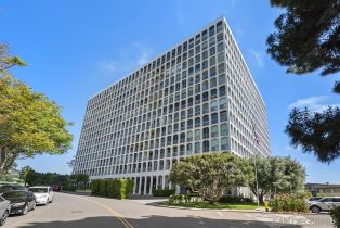 , 1001 Genter st, La Jolla, CA 92037 - 4