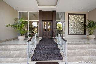 , 1001 Genter st, La Jolla, CA 92037 - 5