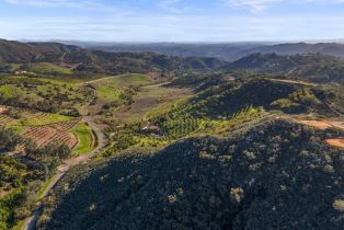 , 555 Calle Jardin, Temecula, CA 92590 - 2