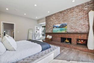 , 2398 Almeria, La Jolla, CA 92037 - 14