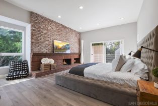 , 2398 Almeria, La Jolla, CA 92037 - 16