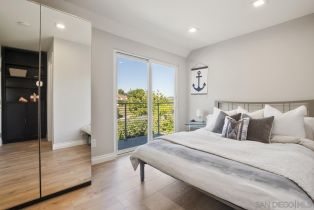 , 2398 Almeria, La Jolla, CA 92037 - 23