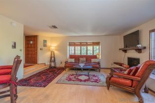 , 8642 Villa La Jolla dr, La Jolla, CA 92037 - 4