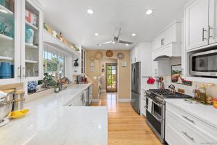 , 625 4th st, Coronado, CA 92118 - 16