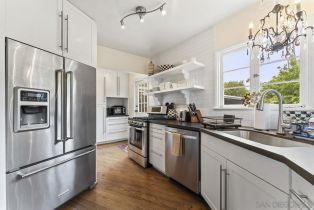 Single Family Residence, 5504 Linda Rosa, La Jolla, CA 92037 - 21