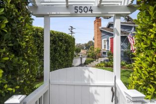 Single Family Residence, 5504 Linda Rosa, La Jolla, CA 92037 - 5