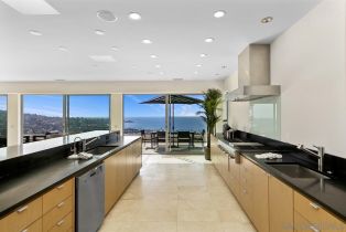 , 8244 Prestwick dr, La Jolla, CA 92037 - 6