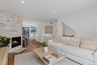 , 940 Intrepid ct, Del Mar, CA 92014 - 4