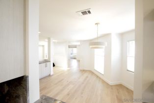 , 8121 Camino Del Sol, La Jolla, CA 92037 - 6