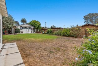 , 215 Rios, Solana Beach, CA 92075 - 21
