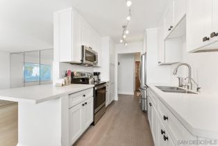 , 909 Coast blvd, La Jolla, CA 92037 - 6