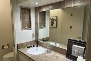 , 8184 Caminito Sonoma, La Jolla, CA 92037 - 7