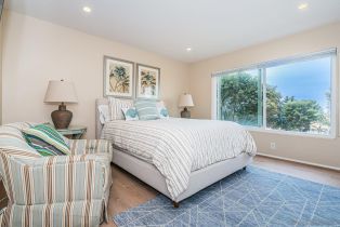 , 901 Caminito Madrigal, Carlsbad, CA 92011 - 14