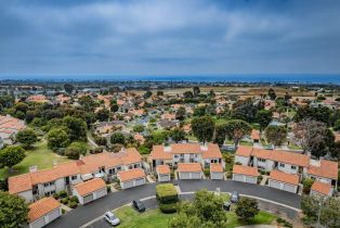 , 901 Caminito Madrigal, Carlsbad, CA 92011 - 25